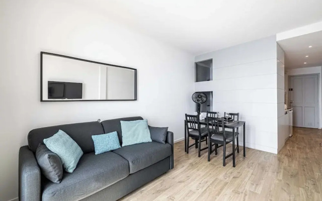 Charming Appt - 1bd/4p- sea View - Antibes Centre