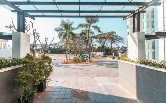 The Habitat by OYO Rooms