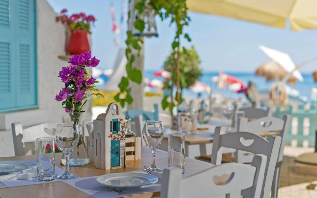 Sonio Beach Hotel