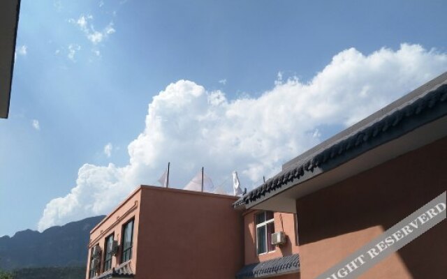 Yijie Boutique Inn