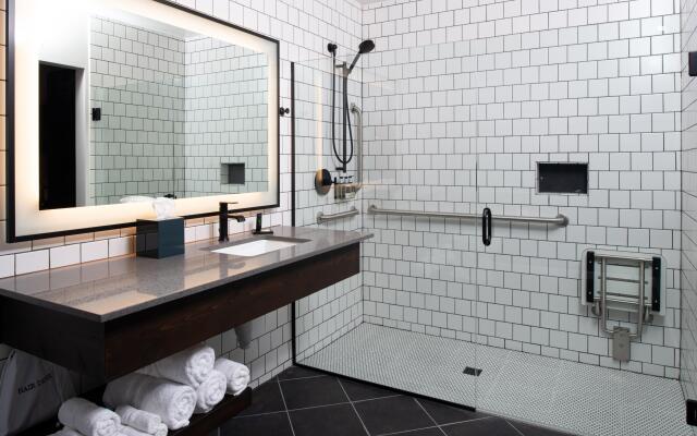 Hotel Indigo Spokane Downtown by IHG