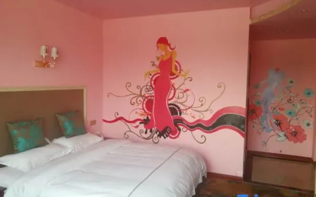 Peng'an Yilian Theme Hotel