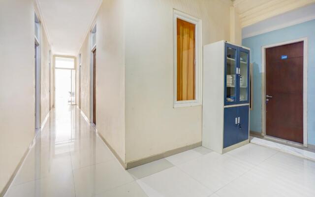 Griya Aisyah Syariah by OYO Rooms