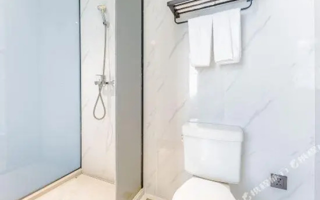 Sussie Place Apartment Hotel (Shanghai Pengpu Xincun Metro Station)