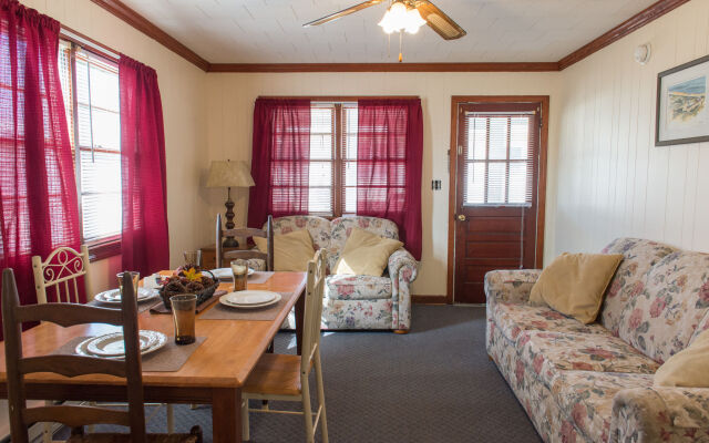 Oceanside Court by Kees Vacations