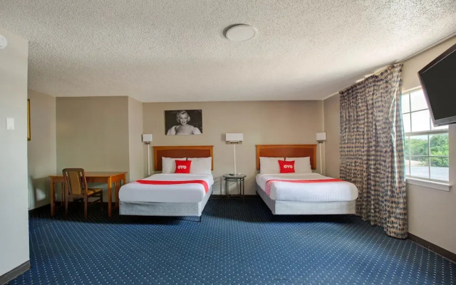 OYO Inn Dallas South