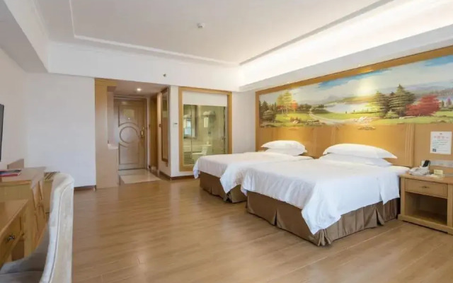 Vienna Hotel (Shanwei Honghaiwan)