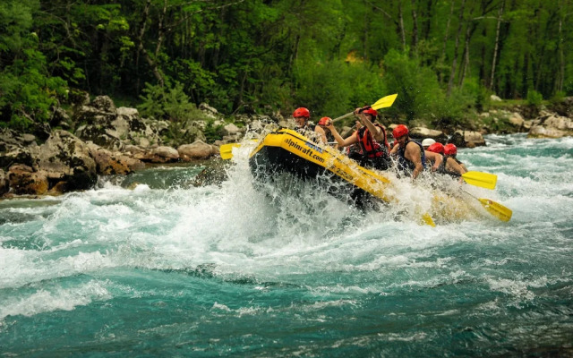 Rafting Camp Grand Tara