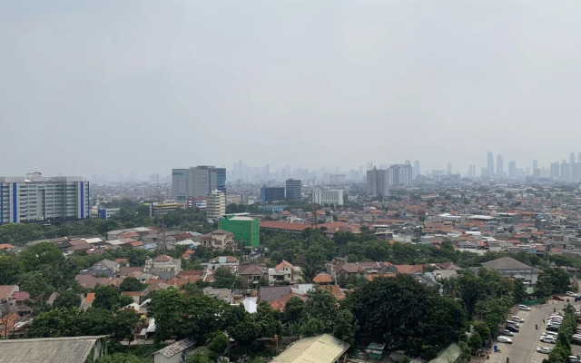 Nice And Cozy 2Br Green Pramuka City Apartment