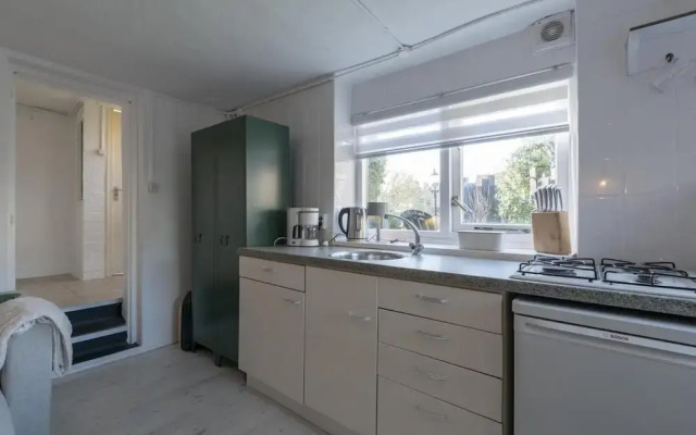 Comfy Holiday Home Near sea