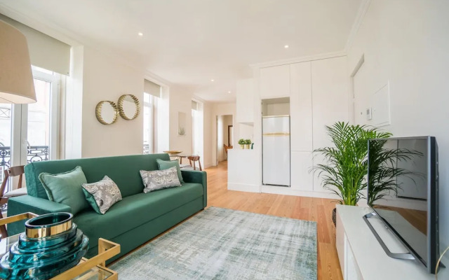 Principe Real Lightful Apartment
