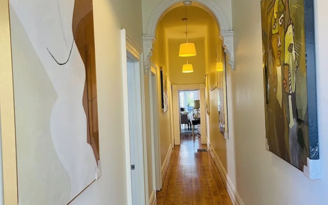 3 GrandKing executive Art living house
