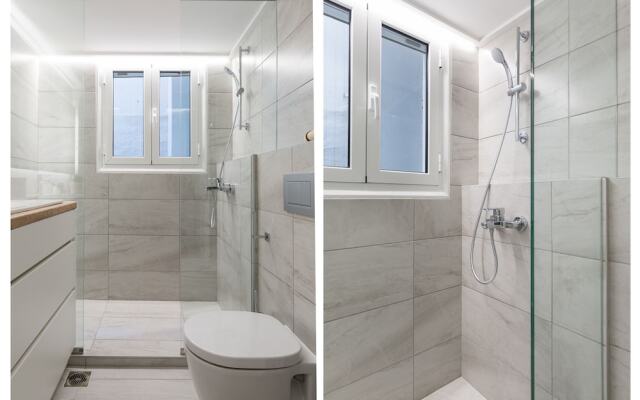 UPSTREET Chic Flat in the Heart of Athens