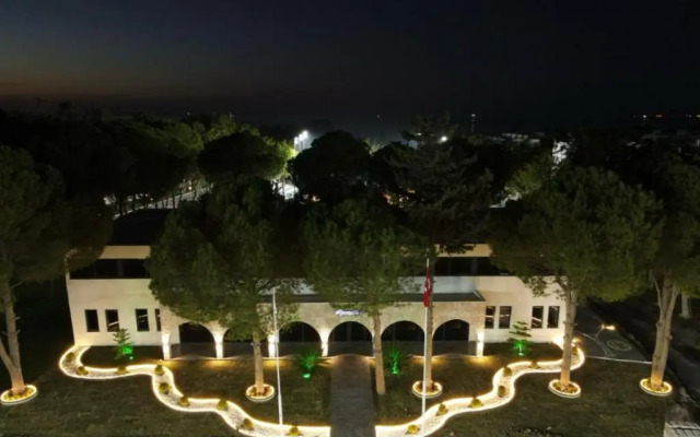 Aremsis Holiday Resort