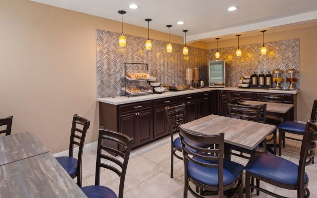 Quality Inn San Diego South - Chula Vista