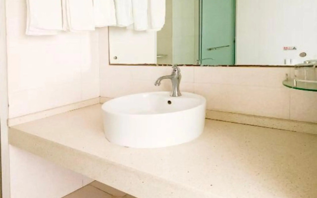 Ningbo Sunshine Yiran Hotel