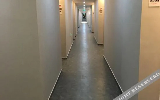 Fenglin courtyard inn