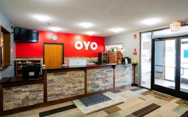 OYO Hotel Redwood Falls near Jackpot Casino