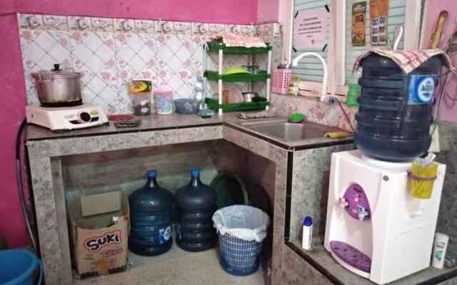 Pinky Guest House Kota Batu
