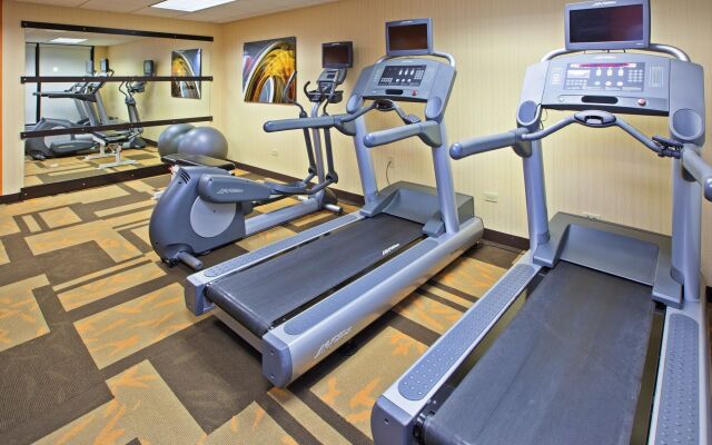 Courtyard by Marriott Chicago Midway Airport