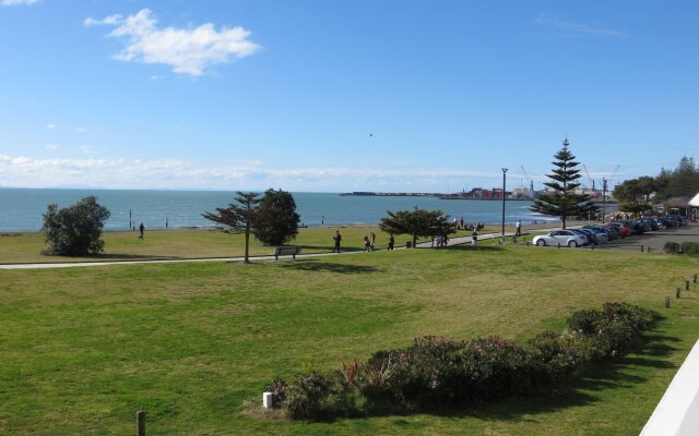 Harbour View Motel on Ahuriri Beach in Napier NZ with sea view suites