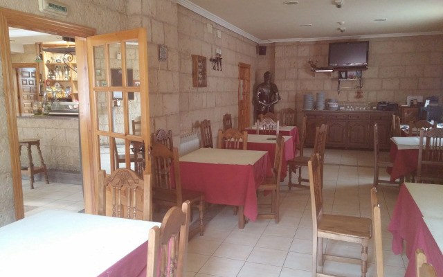 Hotel Rural Puerta De Caderechas