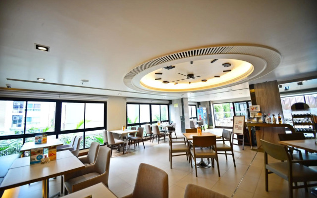 Praso @ Ratchada 12 Hotel