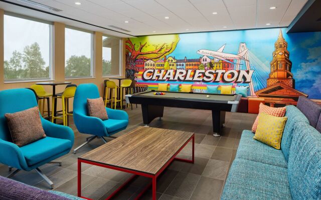 Tru by Hilton Charleston Airport