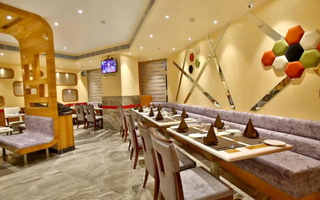 Regenta Central The Crystal