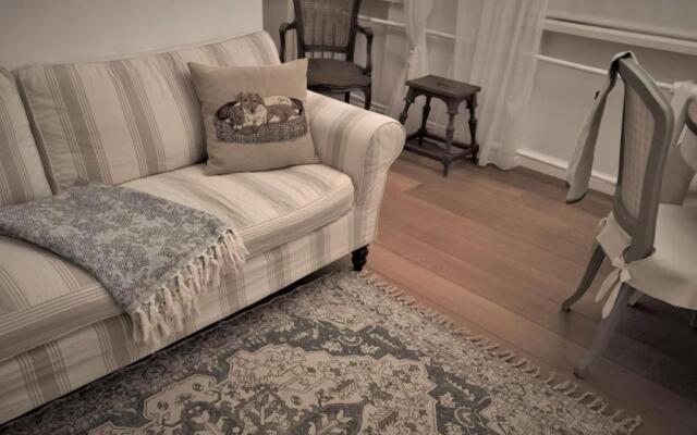 Cosy & Bright Home 4 min walk to Old Town