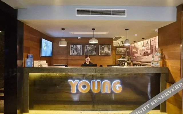 Youyoung City Hotel