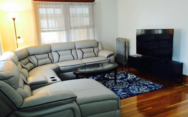 Tranquil House in Cambridge