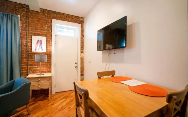 The Historical Baker Hideaway