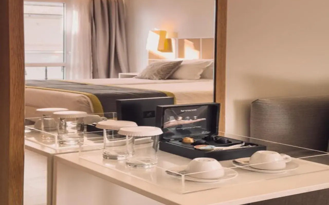 St. George Lycabettus Lifestyle Hotel