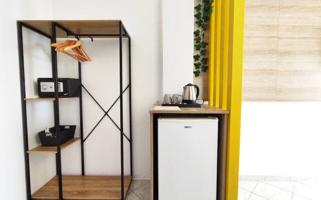 Nemesis Rooms And Apartments