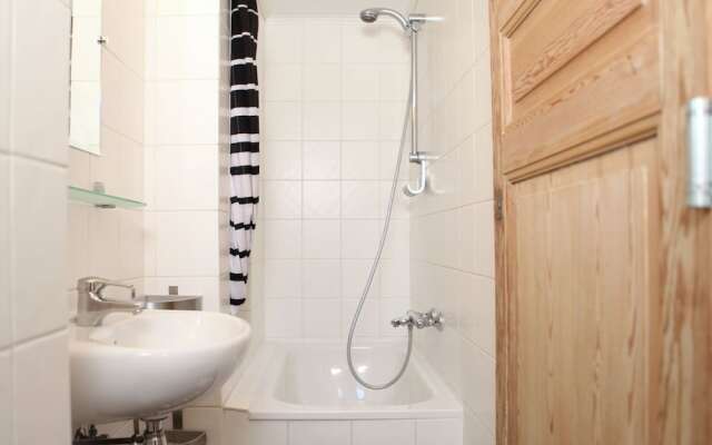 Luxurious Holiday Home in Wingene With Forest Near