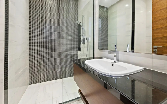 WelHome - Luxe Villa With Private Pool Near The Beach