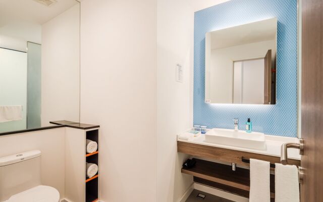 Holiday Inn Express Jingdezhen City Center