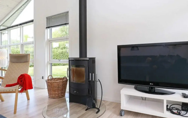 8 Person Holiday Home in Hals-by Traum