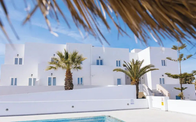 Nikos Hotel