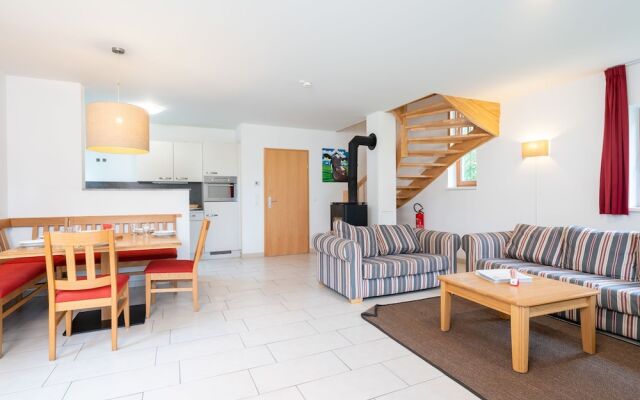 Beautiful Chalet in Obertraun With Garden