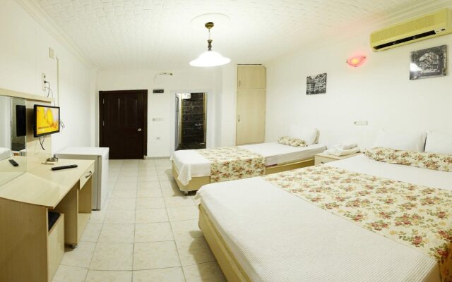 Kizkalesi Mavi Deniz Otel