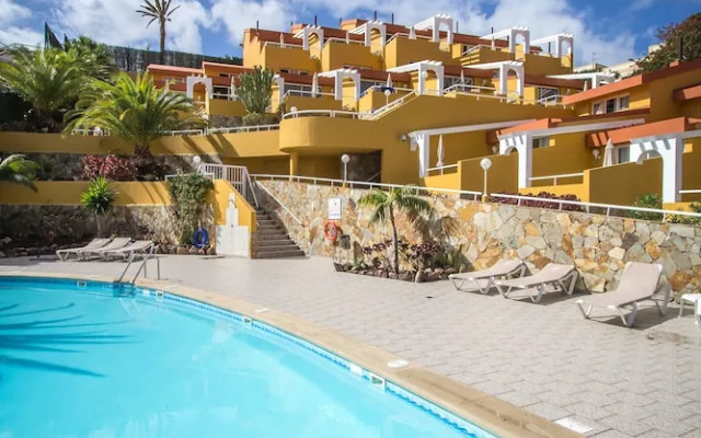 Apartamentos Punta Marina by LIVVO