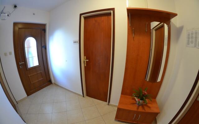 Apartments Matahlija