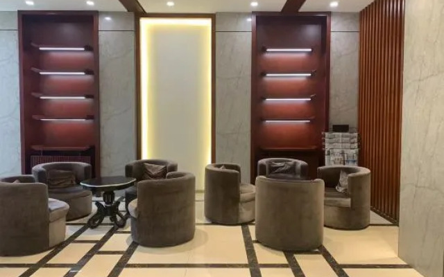 Mingzhu Lake Swan Garden Resort