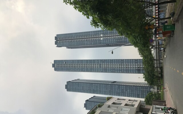 Mins Apartment - Vinhome Golden River