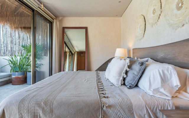 Lux PH privpool & jacuzzi 3BR great location