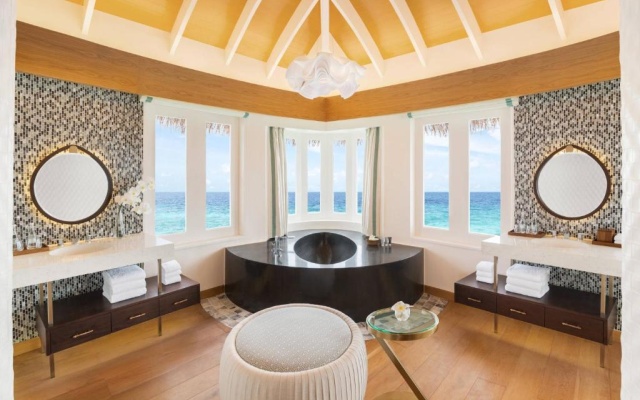 Overwater Pool Sunset Villa 1 King Bed — фото 4