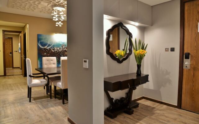 Mantis EPIC Hotel & Suites