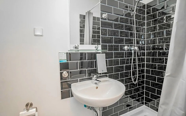 Motel Home by Vivere Stays